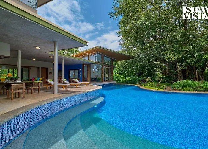 Jay House By Stayvista - Leisure Oasis With Pool, Snooker, Table Tennis & Foosball Fun Alibaug